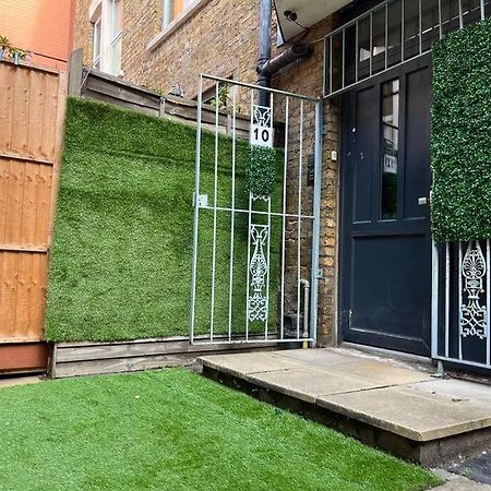 Tree Studio Apartment Barbican F3 Londres Exterior foto